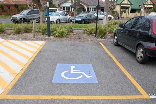 Парковка для инвалидов - новые правила в 2019 году, ответственность