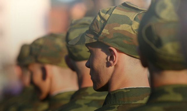 Стоит ли идти в армию: обязательно ли служить, преимущества срочной и контрактной службы - Призыв